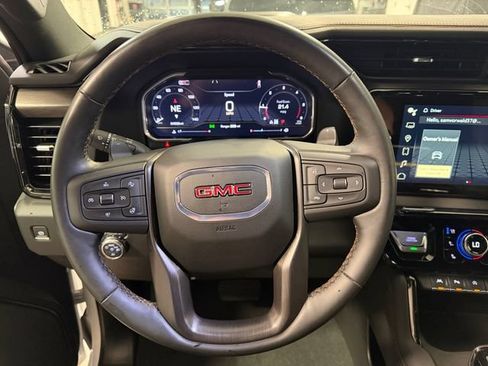 Used 2024 GMC Sierra 1500 AT4 w/ AT4 Preferred Package AWD/4WD image 22