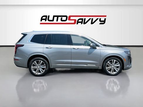 Used 2023 Cadillac XT6 Premium Luxury AWD/4WD image 8