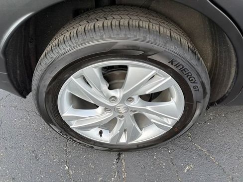 Certified 2024 Buick Encore GX Preferred FWD image 8