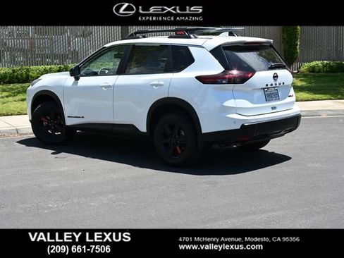 Used 2025 Nissan Rogue SV w/ Rock Creek Premium Package AWD/4WD image 4