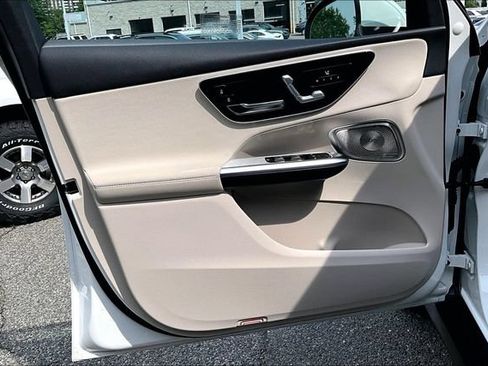 Certified 2026 Mercedes-Benz GLC 300 4MATIC image 18