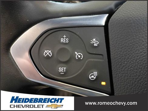 Certified 2023 Chevrolet Traverse LT image 16