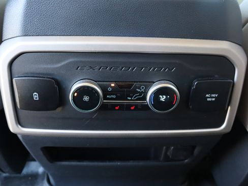 Used 2024 Ford Expedition Max Limited AWD/4WD image 36