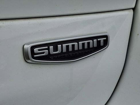 Certified 2023 Jeep Grand Cherokee L Summit AWD/4WD image 30