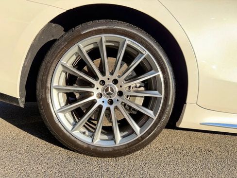 Used 2022 Mercedes-Benz S 580 4MATIC Sedan w/ AMG Line Package image 34
