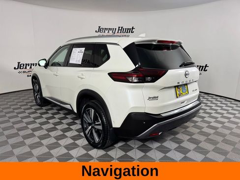 Used 2023 Nissan Rogue SL w/ SL Premium Package image 9