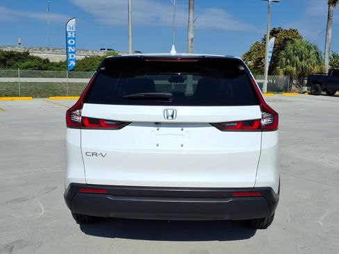 Certified 2025 Honda CR-V EX image 14
