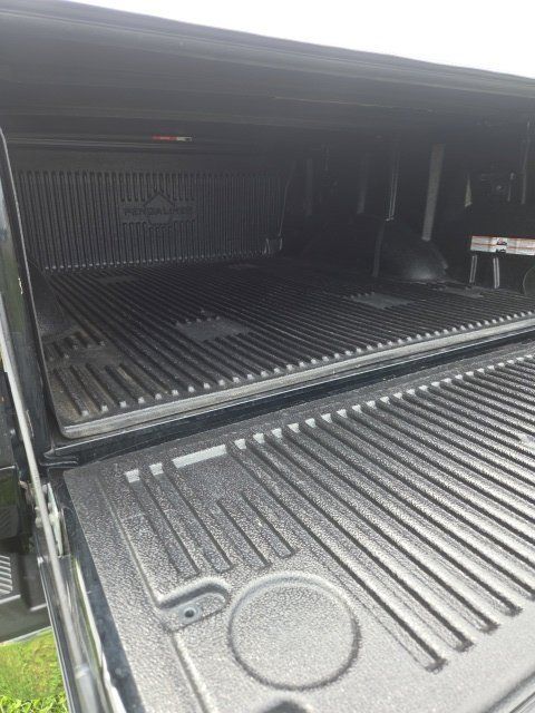 Used 2018 Ford F150 Lariat AWD/4WD image 8