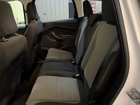 Used 2019 Ford Escape S image 17