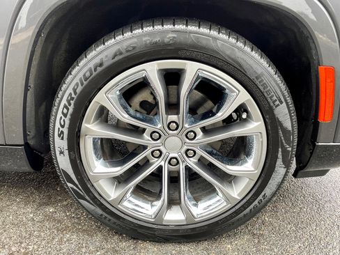 Used 2022 Jeep Grand Wagoneer Series I image 25