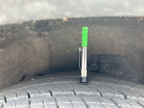 Used 2024 Mitsubishi Outlander SE image 28