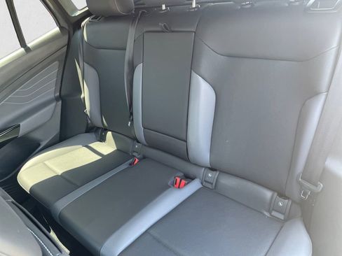 Used 2023 Volkswagen ID.4 Pro S RWD image 13
