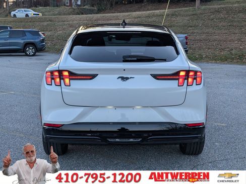 Used 2023 Ford Mustang Mach-E Premium image 4