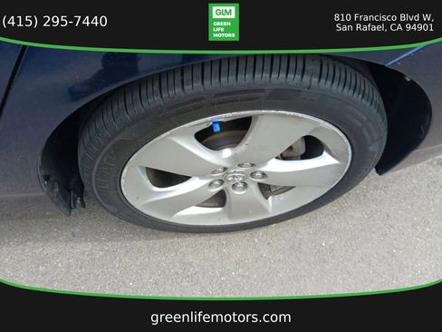 Used 2012 Toyota Prius Five FWD image 9