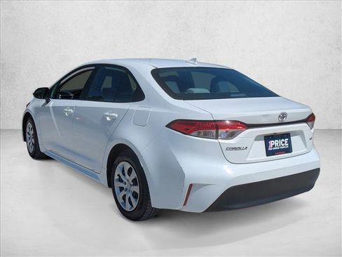 Used 2024 Toyota Corolla LE FWD image 8