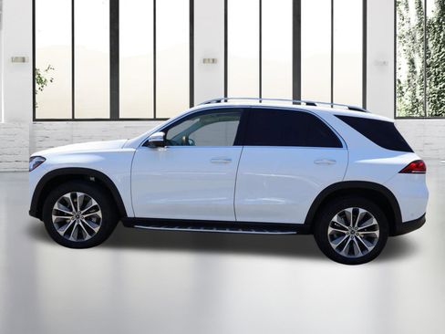 Used 2022 Mercedes-Benz GLE 350 4MATIC image 2