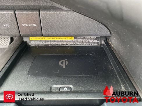 Certified 2021 Toyota Camry XLE FWD image 42