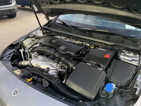 Used 2022 Mercedes-Benz A 220 4MATIC image 10
