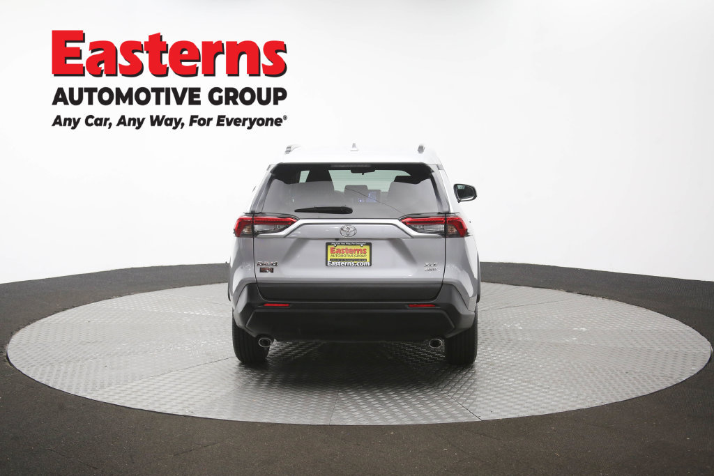 Used 2024 Toyota RAV4 XLE AWD/4WD image 35