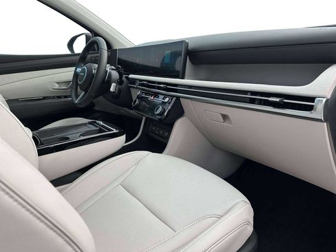 New 2026 Hyundai Tucson Limited image 15