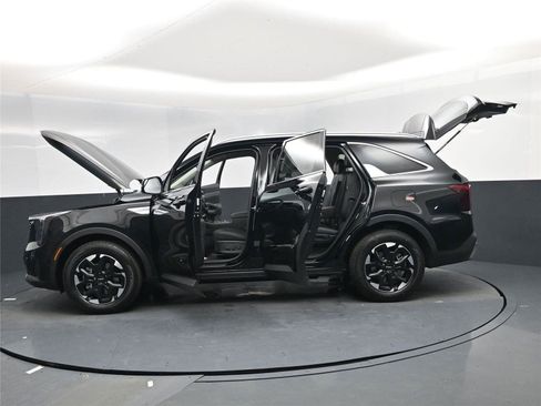 New 2026 Kia Sorento S image 20
