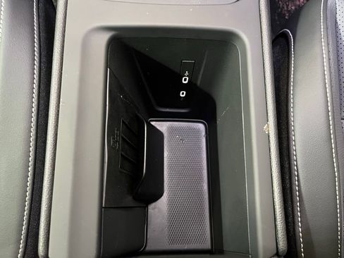 New 2026 Volkswagen Tiguan SE image 16