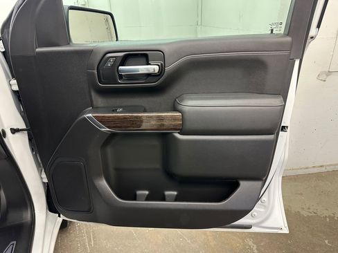 Used 2022 GMC Sierra 1500 SLE AWD/4WD image 27