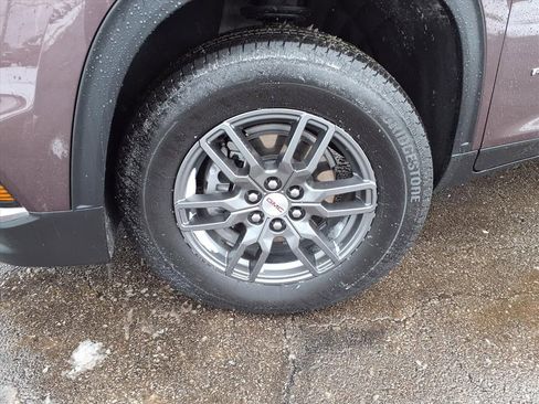 Certified 2025 GMC Acadia Elevation image 37