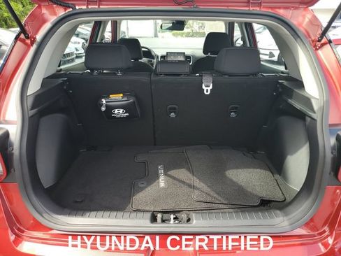 Certified 2023 Hyundai Venue SEL FWD image 9