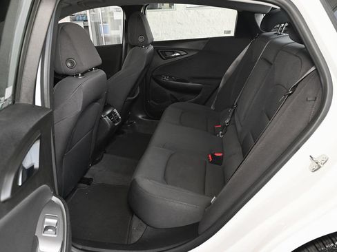 Used 2023 Chevrolet Malibu LT FWD image 37