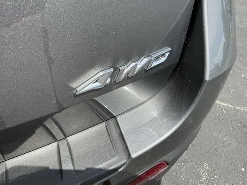 Used 2025 Ford Explorer ST-Line w/ ST-Line Street Pack AWD/4WD image 8