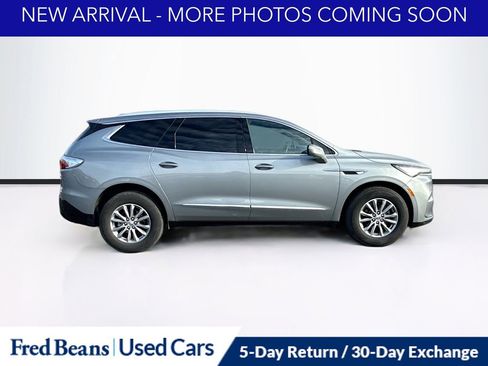 Certified 2024 Buick Enclave Premium image 8