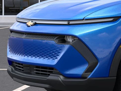 New 2026 Chevrolet Equinox EV LT AWD/4WD image 13
