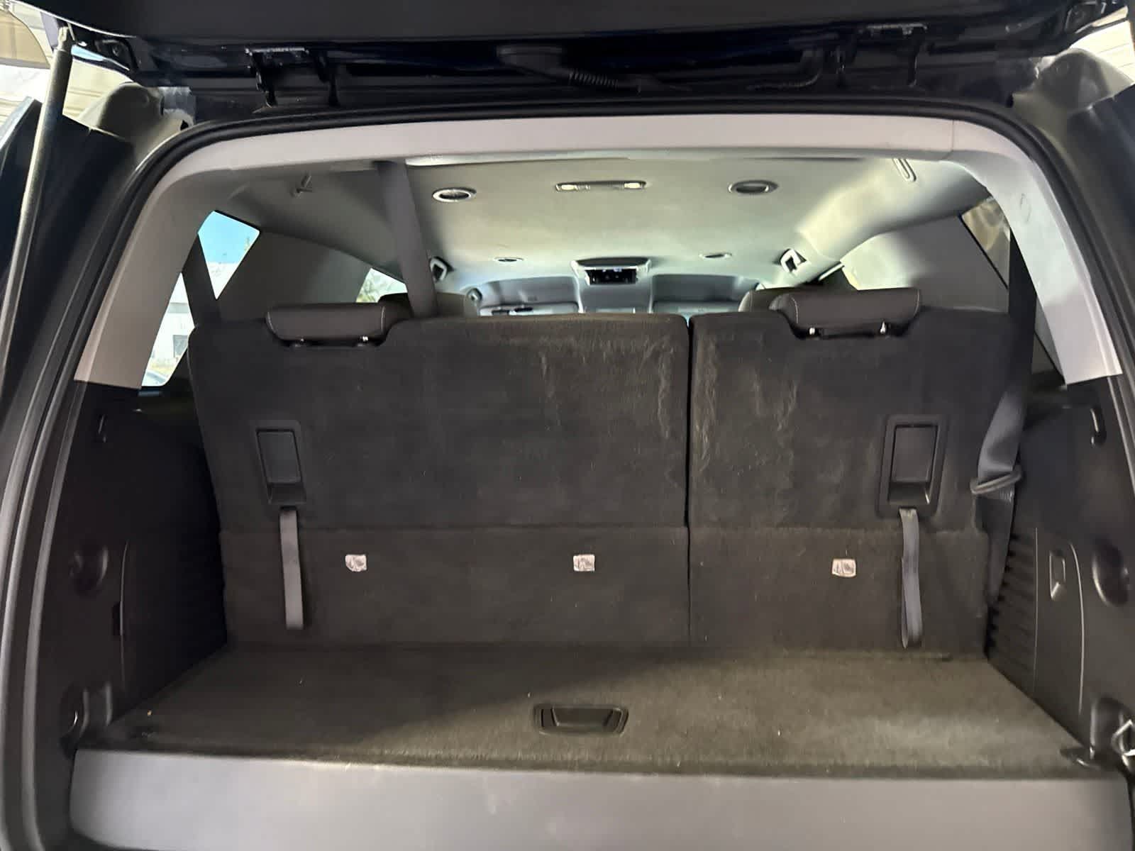 Used 2020 Chevrolet Tahoe LS RWD image 15