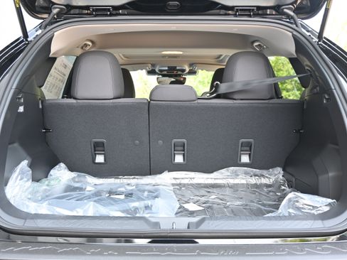 Certified 2025 Subaru Crosstrek 2.0i Premium image 34