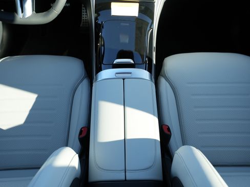 New 2026 Mercedes-Benz GLC 300 4MATIC image 27