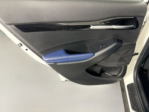 Used 2025 Kia Seltos S FWD image 26
