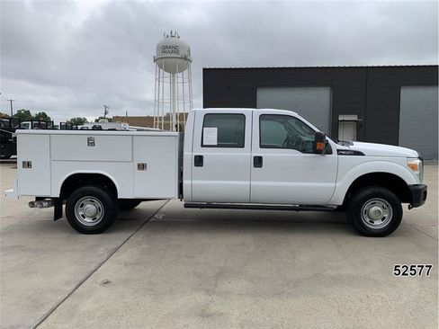 Used 2016 Ford F350 XL w/ Power Equipment Group AWD/4WD image 5
