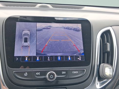 Used 2020 Chevrolet Equinox Premier AWD/4WD image 20