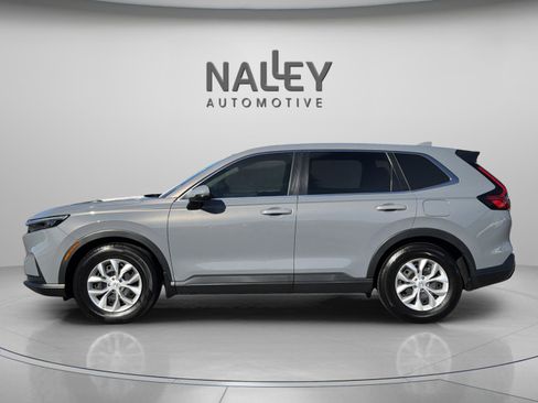 Used 2025 Honda CR-V LX image 2