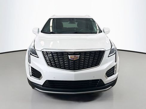 Certified 2023 Cadillac XT5 Premium Luxury AWD/4WD image 2