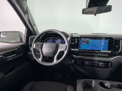 Used 2025 Chevrolet Silverado 1500 LT Trail Boss image 27