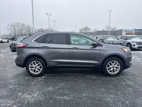 Used 2024 Ford Edge SEL w/ Convenience Package image 6