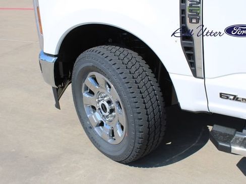 New 2026 Ford F250 Lariat w/ Chrome Package image 5