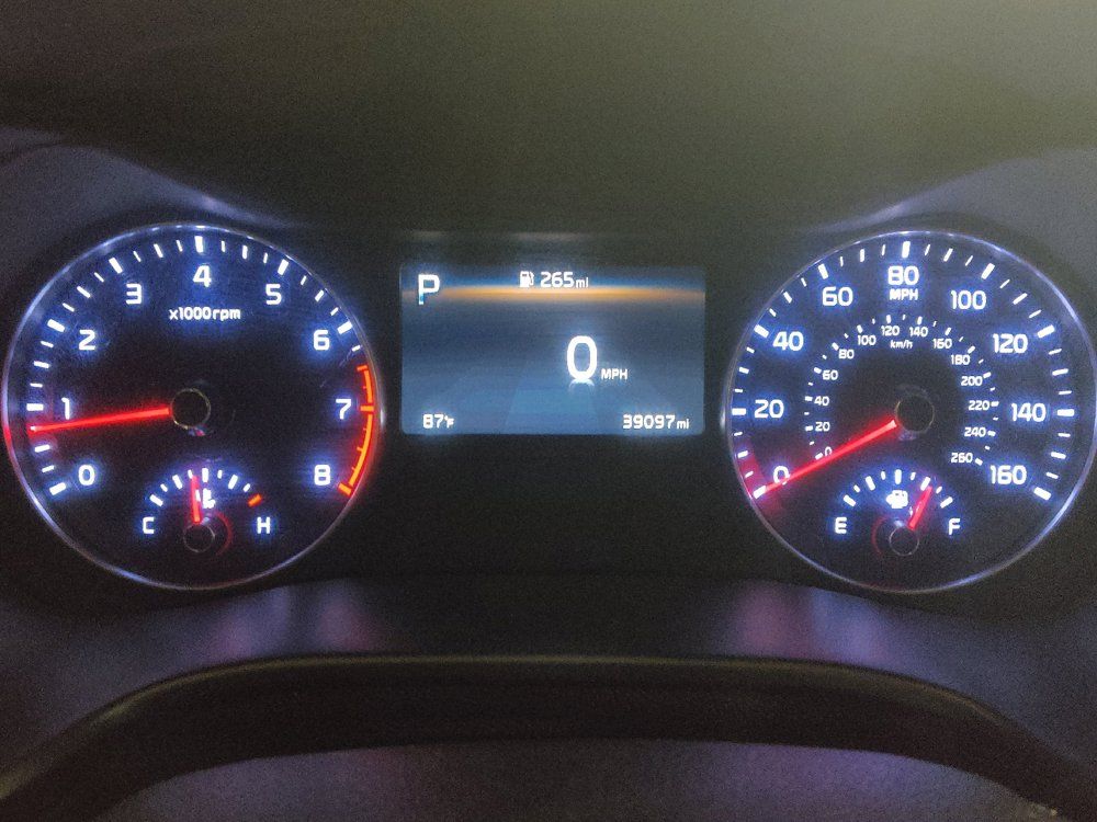 Used 2024 Kia Forte LXS FWD image 23