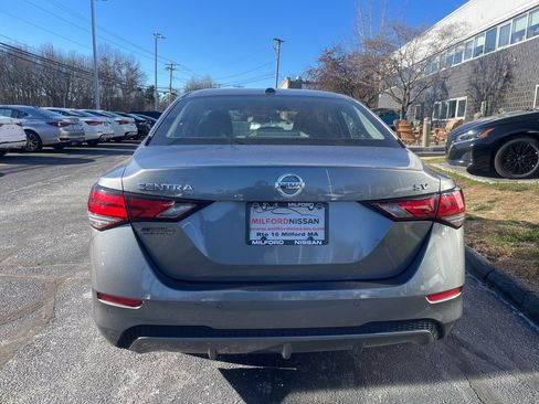 Certified 2023 Nissan Sentra SV image 4