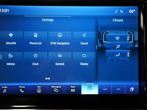 Used 2022 Ford F250 Lariat w/ Black Appearance Package image 24