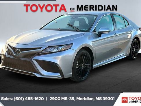 Used 2024 Toyota Camry XSE image 9