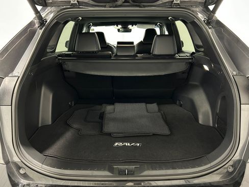 Used 2024 Toyota RAV4 XSE AWD/4WD image 33