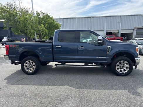 Used 2017 Ford F250 Lariat w/ Lariat Ultimate Package image 7